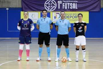 Una mala primera mitad condena al Teldeportivo/TA.